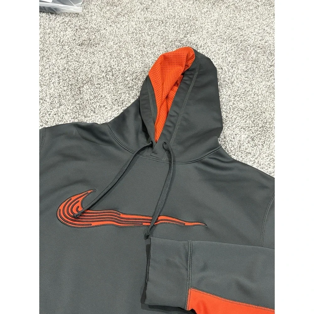 Nike Therma Fit Men Gray Orange Swoosh Hoodie Sweatshirt Size Medium‎